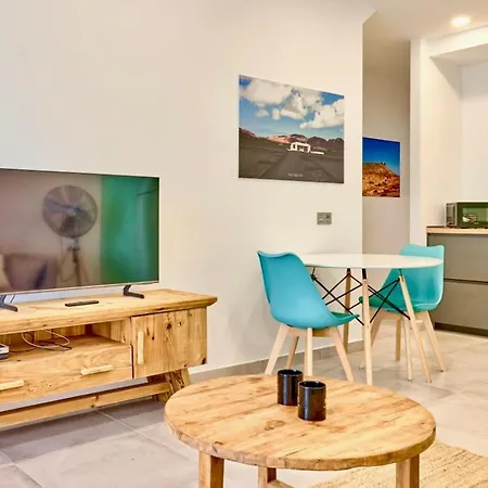 Weybeach 6 - New, Modern, Stylish, Fully Equipped *